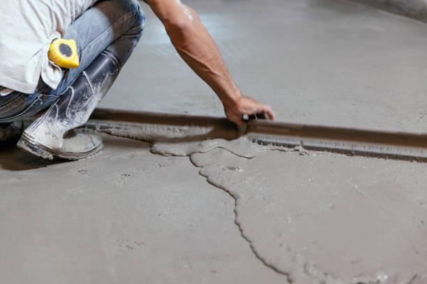 Best Concrete Driveway Installation  in Saratoga Springs, UT